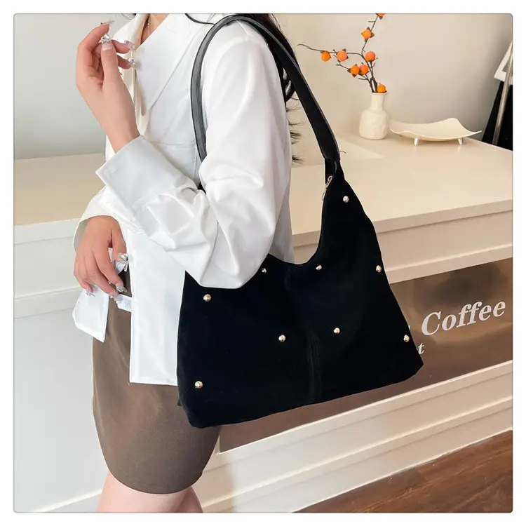 2025 Women's Beige Pearl Embellished Shoulder Bag — feature 22