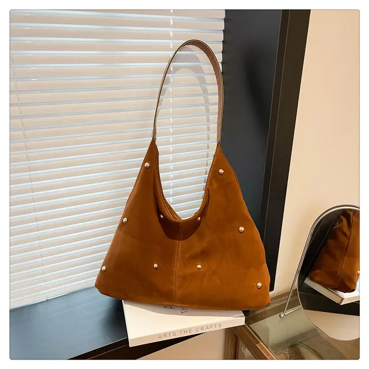 2025 Women's Beige Pearl Embellished Shoulder Bag — feature 28