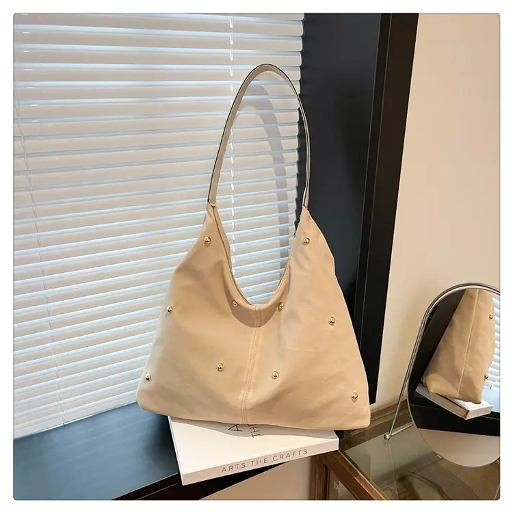 2025 Women's Beige Pearl Embellished Shoulder Bag — feature 29