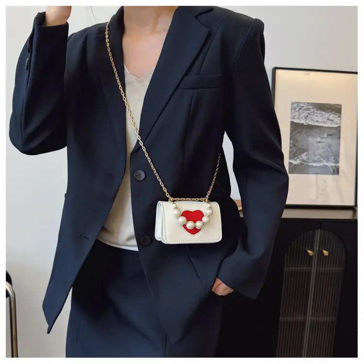 Korean Style Love Heart Crossbody Bag for Girls Girls — feature 21
