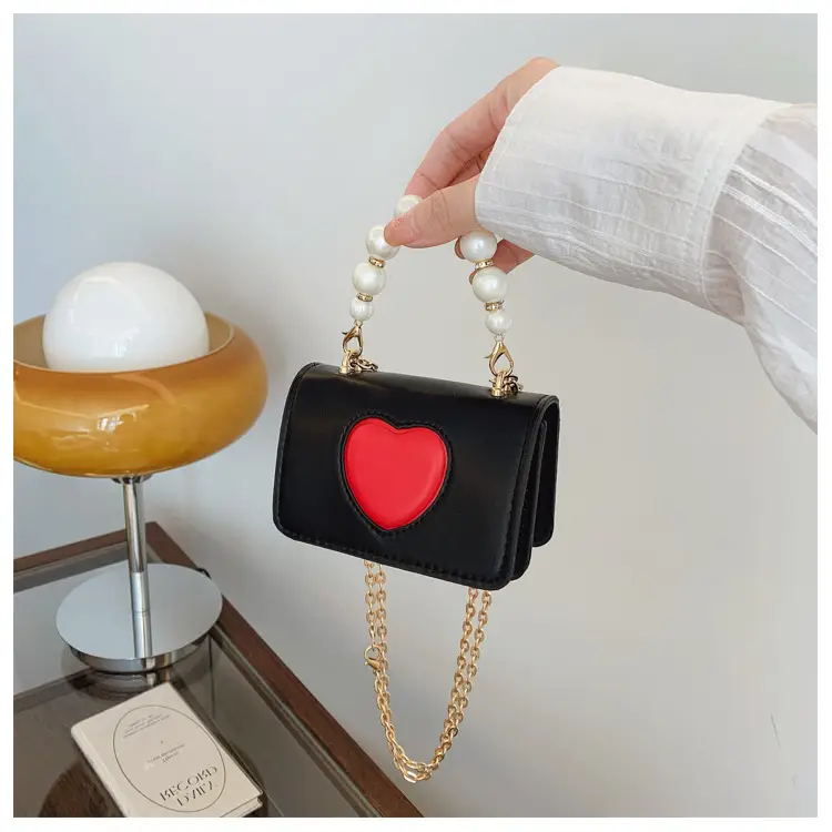Korean Style Love Heart Crossbody Bag for Girls Girls — feature 28