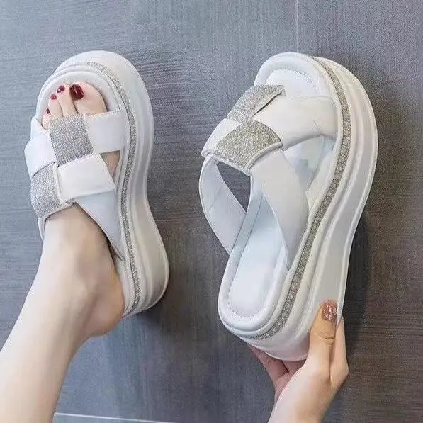 Casual Thick-soled Sandals and Slippers for Women 2025 New Summer High-end Sense Roman Rhinestone Slippers Elegant Fairy Style - Image 4