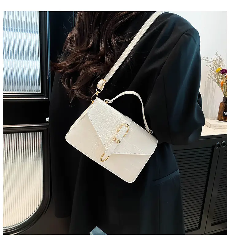 2025 Croc Pattern Shoulder Crossbody Bag Brown White Black β feature 13