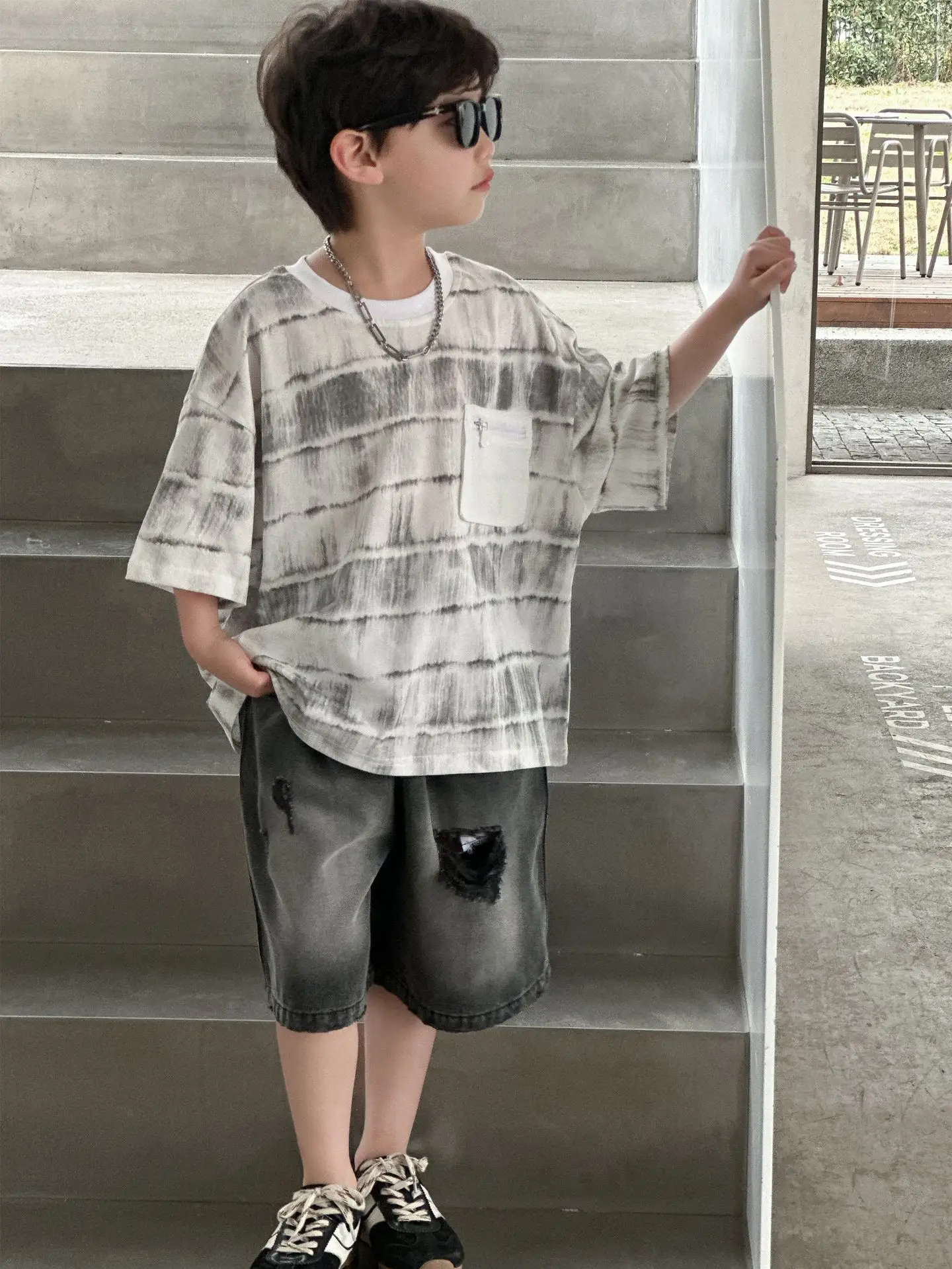 Boys Pure Cotton Tie-Dye Short Sleeve T-Shirt Medium