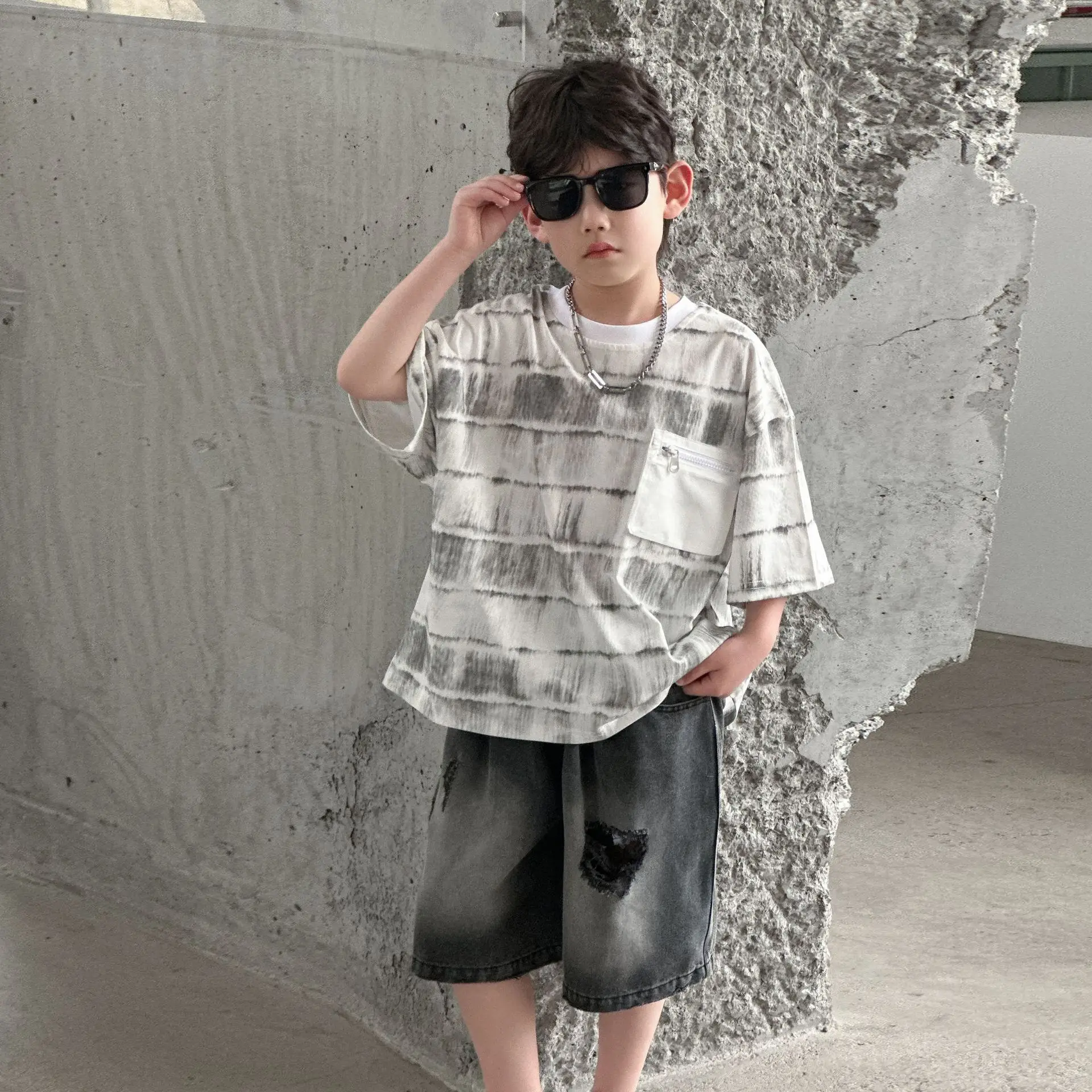 Boys Pure Cotton Tie-Dye Short Sleeve T-Shirt Medium — feature 11