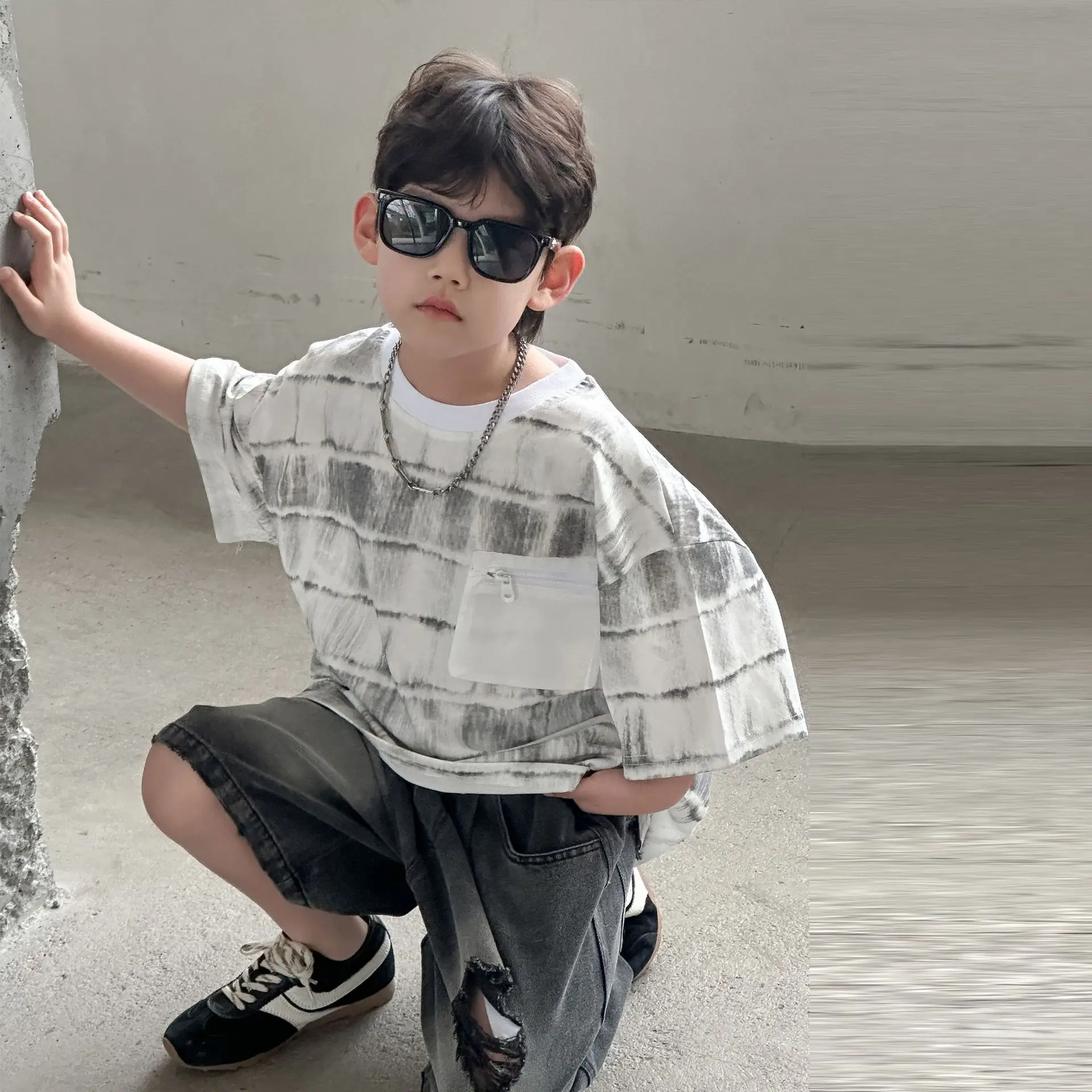 Boys Pure Cotton Tie-Dye Short Sleeve T-Shirt Medium — feature 12
