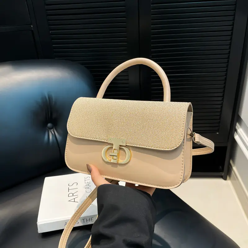 Green Textured Lock Buckle Shoulder Bag for Women