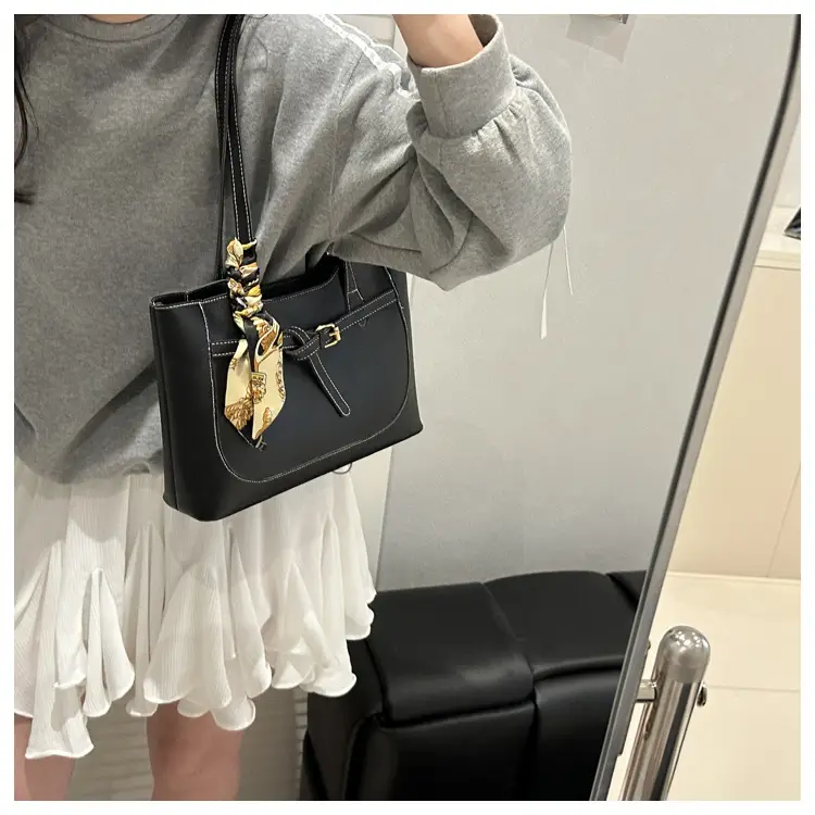 Women's Korean Style Beige Tote Bag 2025 Spring Summer — feature 17
