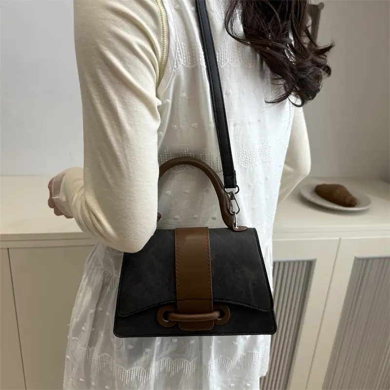 Vintage Blue Leather Shoulder Bag for Women - Image 6