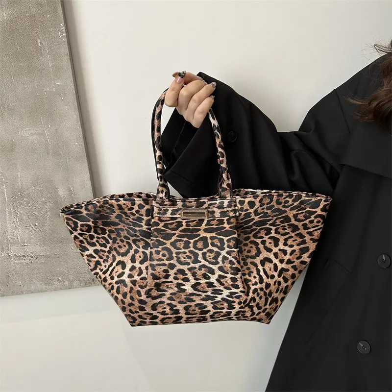 2025 Leopard Print Large Shoulder Bag for Women