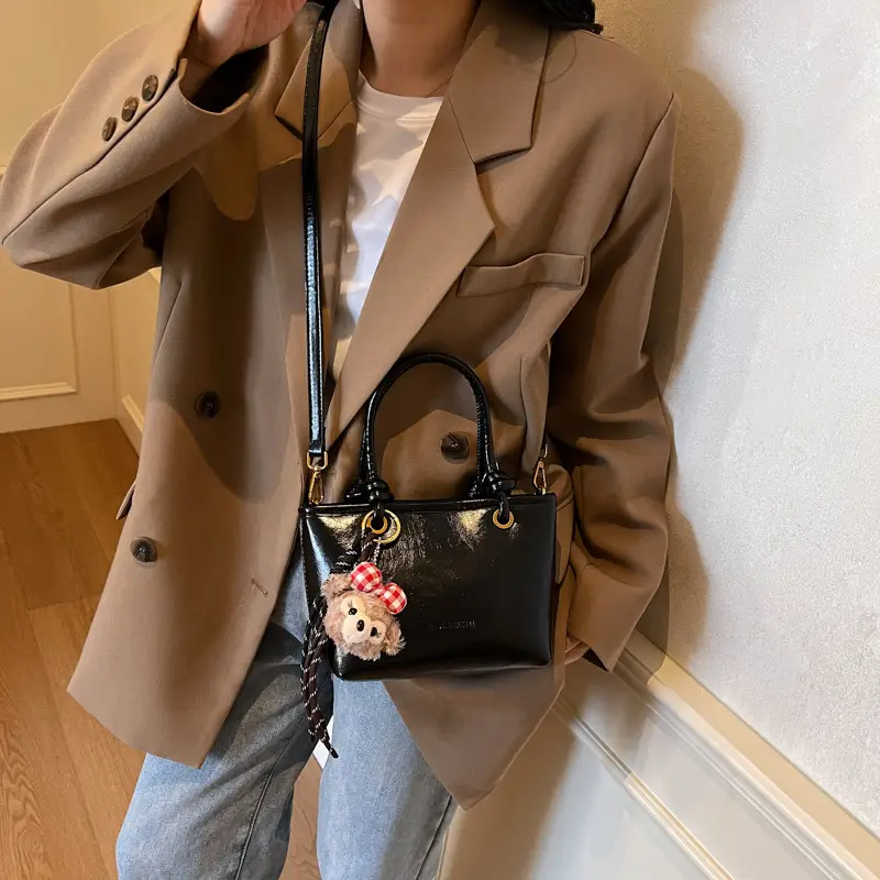 Women's White Leather Shoulder Bag with Doll Handle - Image 6