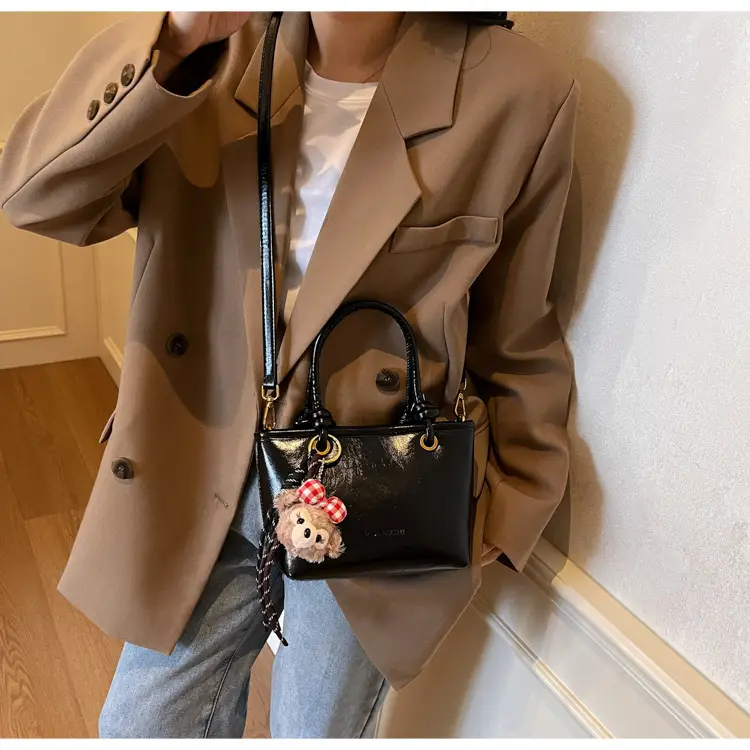Women's White Leather Shoulder Bag with Doll Handle — feature 11