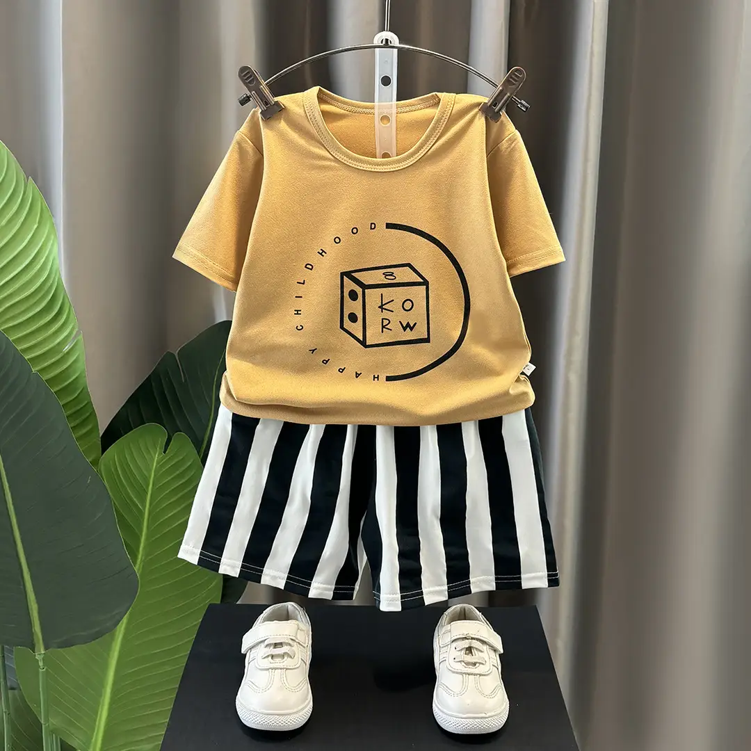 Children's White Printed T-Shirt & Striped Shorts Set - Image 4