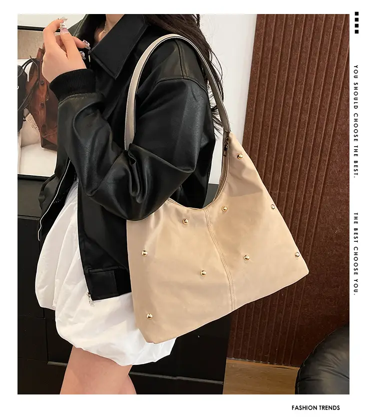 Black Velvet Shoulder Bag for Women 2025 New Arrival — feature 1