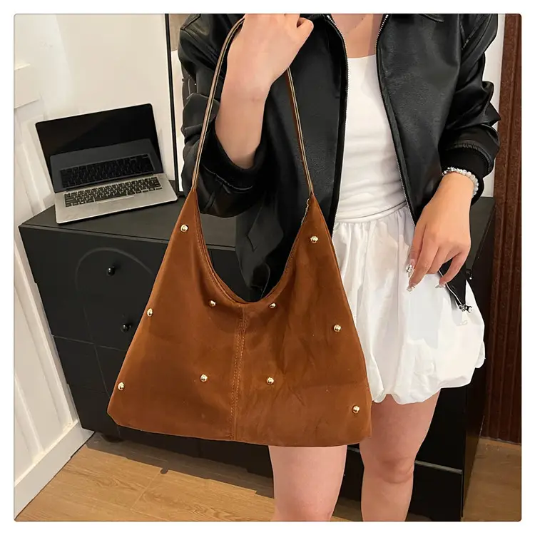 Black Velvet Shoulder Bag for Women 2025 New Arrival — feature 13