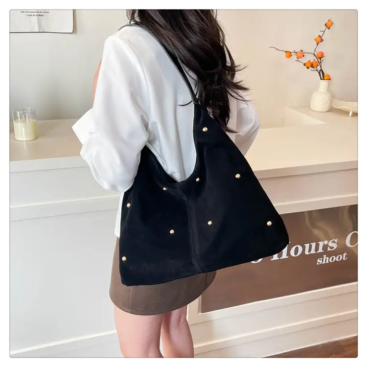 Black Velvet Shoulder Bag for Women 2025 New Arrival — feature 19