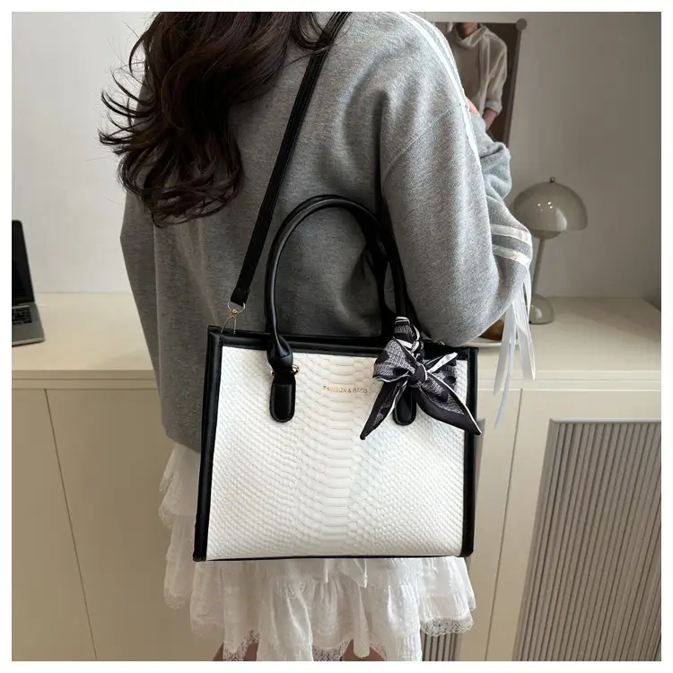 White Red Bow Shoulder Bag for Women 2025 — feature 20