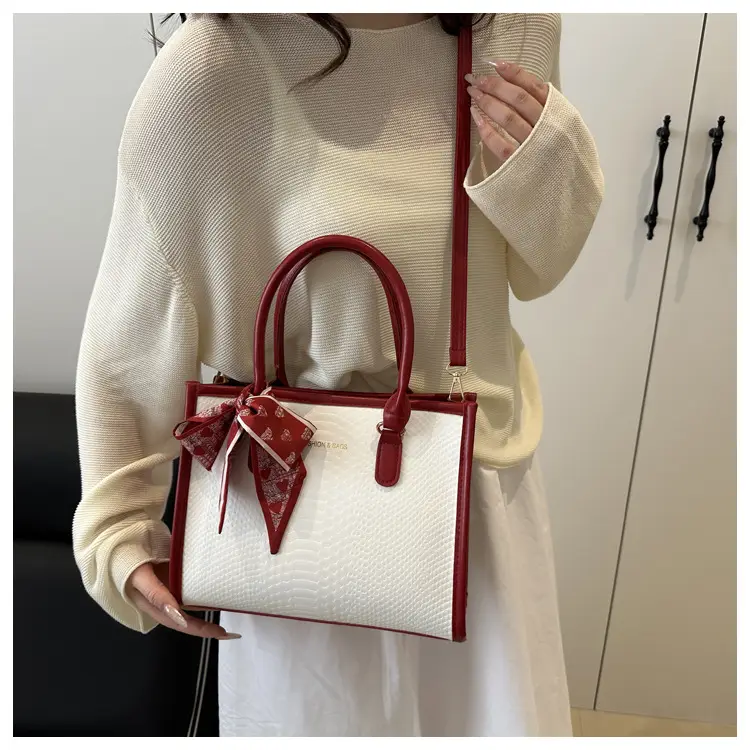 White Red Bow Shoulder Bag for Women 2025 — feature 27