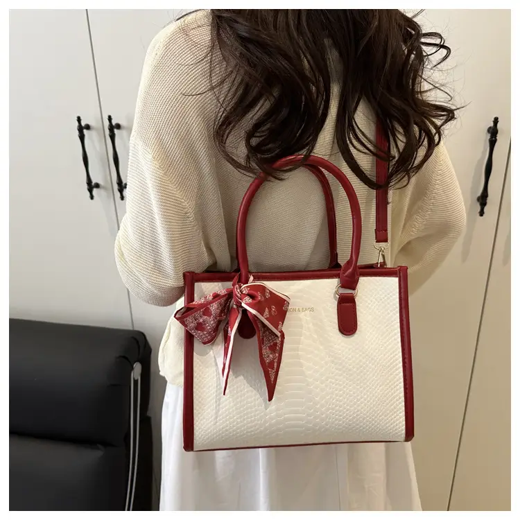 White Red Bow Shoulder Bag for Women 2025 — feature 28