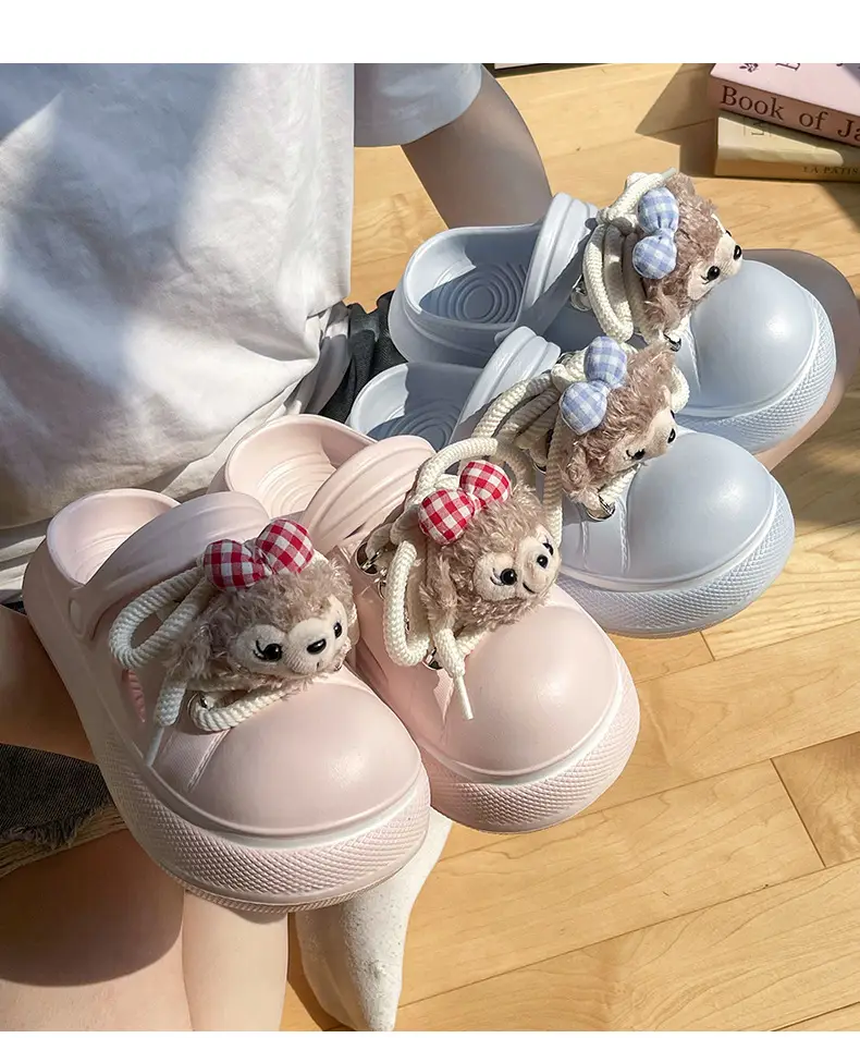 Cute Cartoon Hole Shoes Women's Pink White Thick Sole Sandals — feature 19