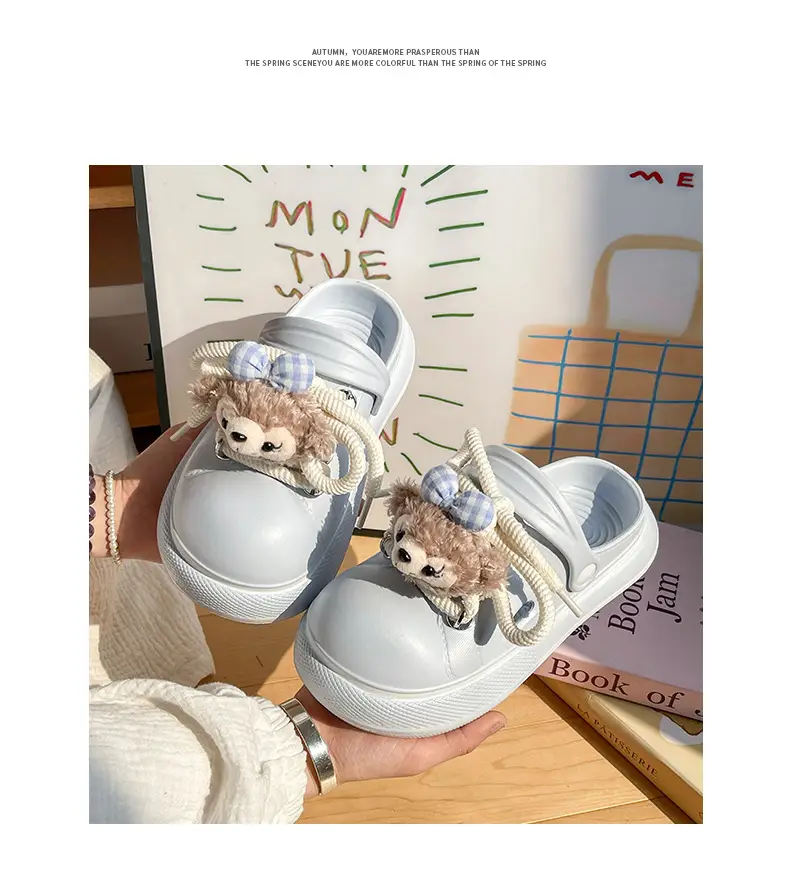 Cute Cartoon Hole Shoes Women's Pink White Thick Sole Sandals — feature 2