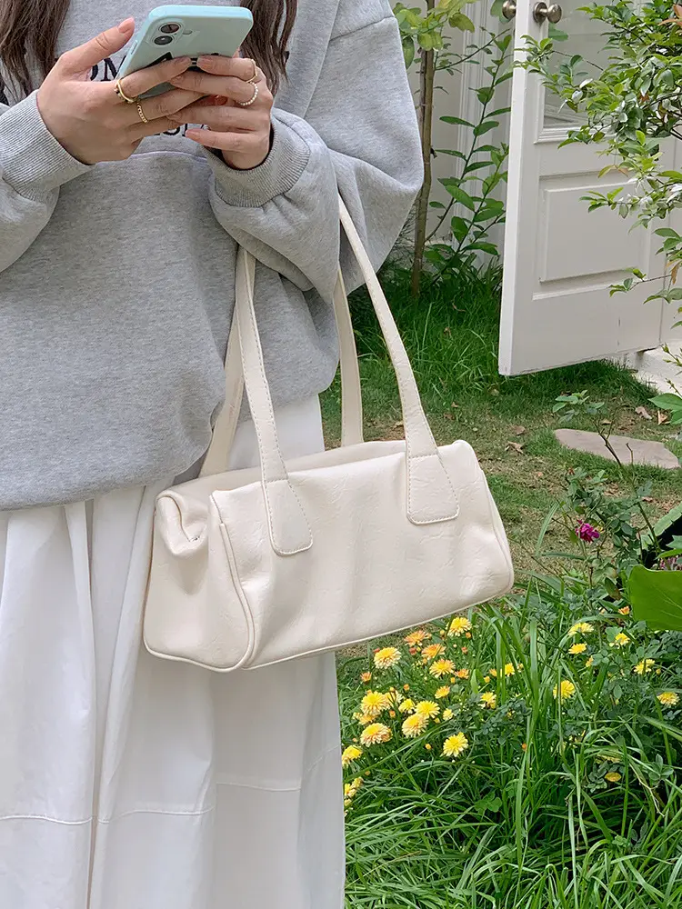 Brown Leather Retro Tote Bag for Women - Image 6