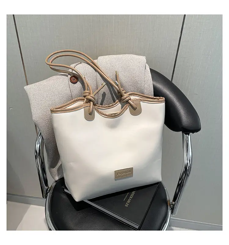 Women's Beige Straw Tote Bag with Leather Handles — feature 21