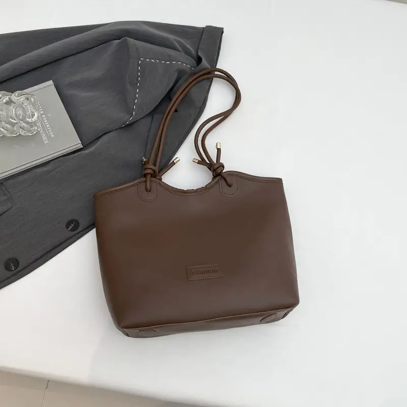Women's Beige Straw Tote Bag with Leather Handles - Image 4