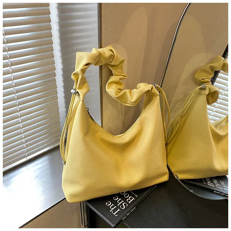 Women's Cream Pleated Shoulder Bag Large Capacity Summer 2025 — feature 22