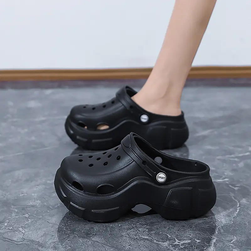Summer New Beach Shoes High Heel Thick Bottom Women's Slippers Casual Women's Indoor and Outdoor Sandals Hollow Breathable Hole Shoes for Women