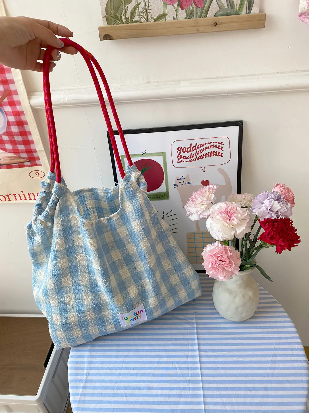 Fresh Check One-Shoulder Tote Bags Large Capacity Commuter Casual Student — feature 8