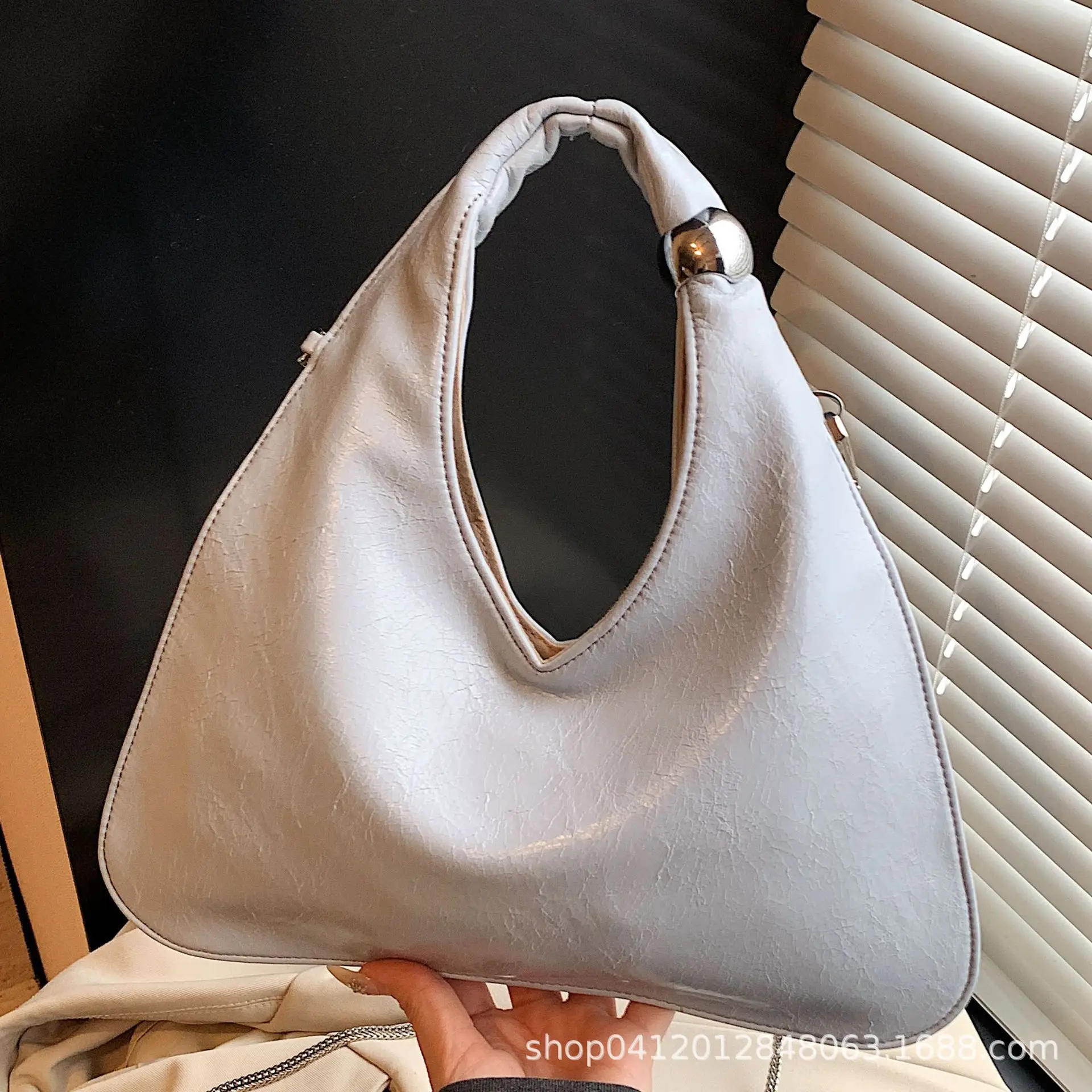 Black One-shoulder Handbag for Women 2025 - Image 9