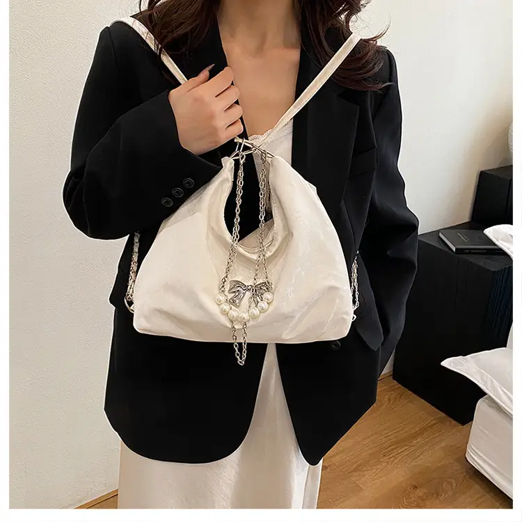 Pink Pearl Chain Shoulder Bag for Women Large Capacity — feature 12