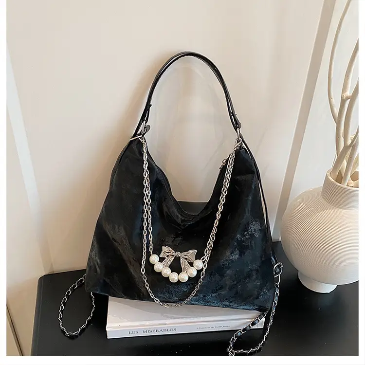 Pink Pearl Chain Shoulder Bag for Women Large Capacity — feature 24