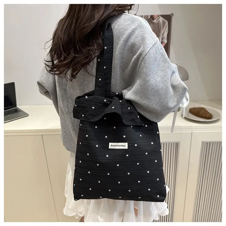 Sweet Girl Ruffled Shoulder Bag Large Capacity White Polka Dot — feature 16