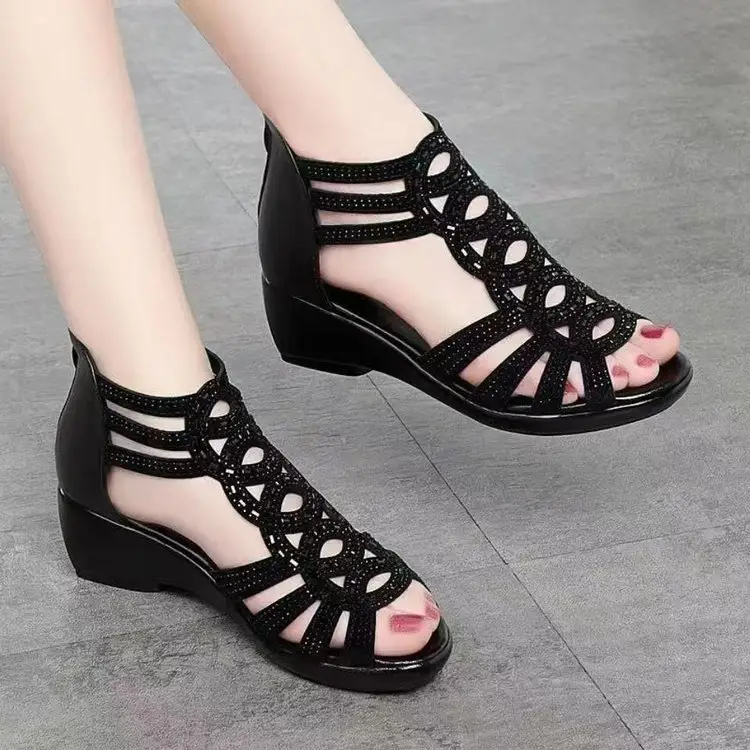 Black Leather Roman Wedge Sandals for Women 2025 — feature 4