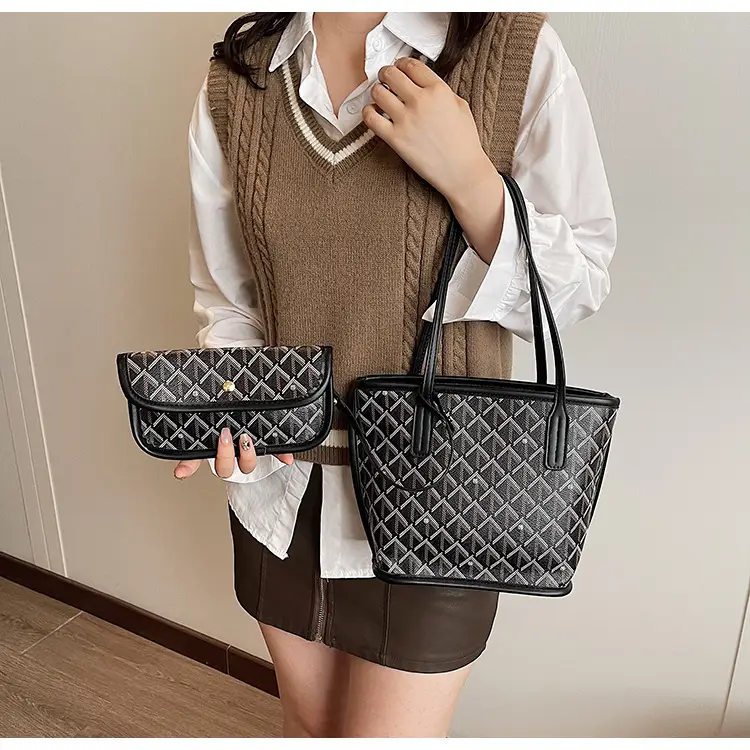 Trendy Black Quilted Women's Multi-Piece Handbag Set — feature 30