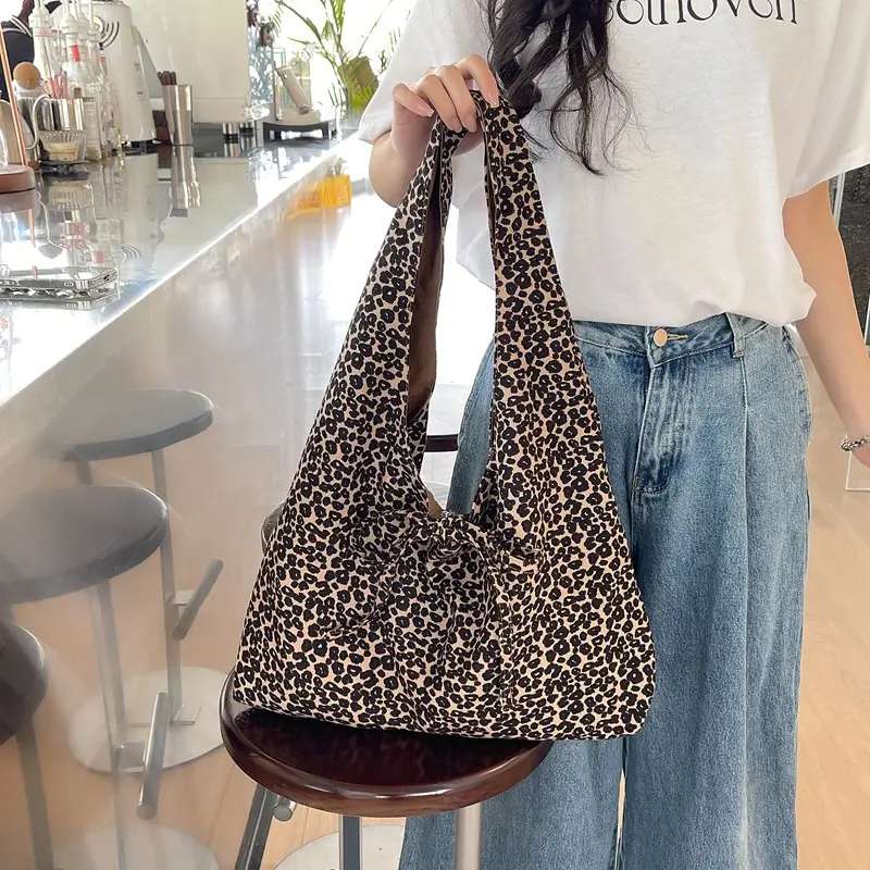Leopard Print Shoulder Bag Large Capacity Fashion Tote — feature 18