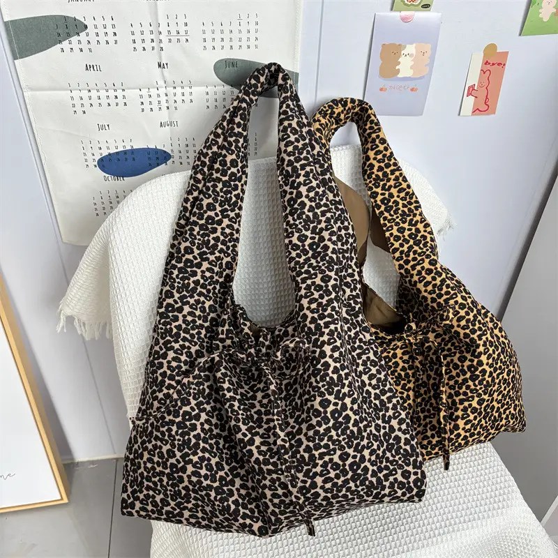 Leopard Print Shoulder Bag Large Capacity Fashion Tote — feature 24