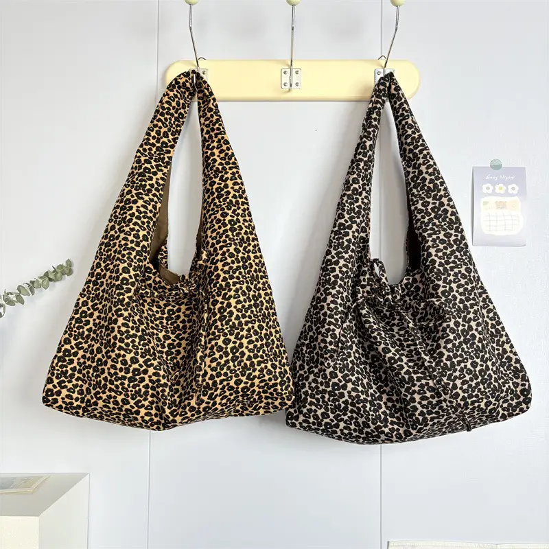 Leopard Print Shoulder Bag Large Capacity Fashion Tote — feature 27