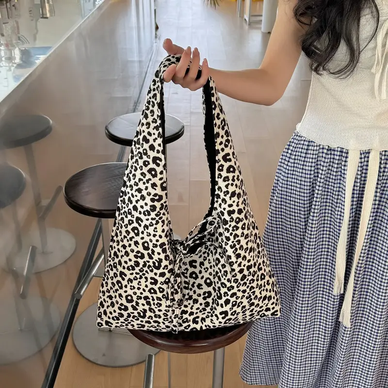 Leopard Print Shoulder Bag Large Capacity Fashion Tote — feature 6
