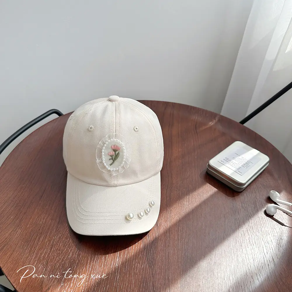 Pearl Embroidered Baseball Caps for Girls in Fresh Colors