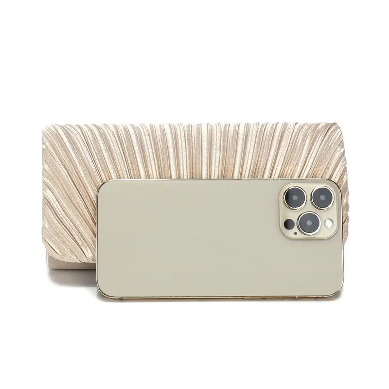 Light Luxury Pleated Silk Dinner Bag — feature 17