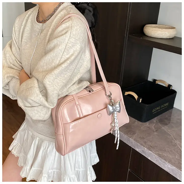 Pink Korean Style Shoulder Bag with Chain Strap — feature 26