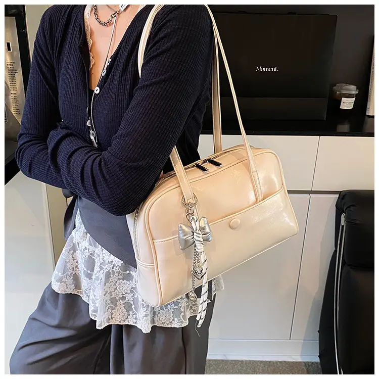 Pink Korean Style Shoulder Bag with Chain Strap — feature 29