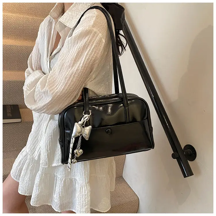 Pink Korean Style Shoulder Bag with Chain Strap — feature 31