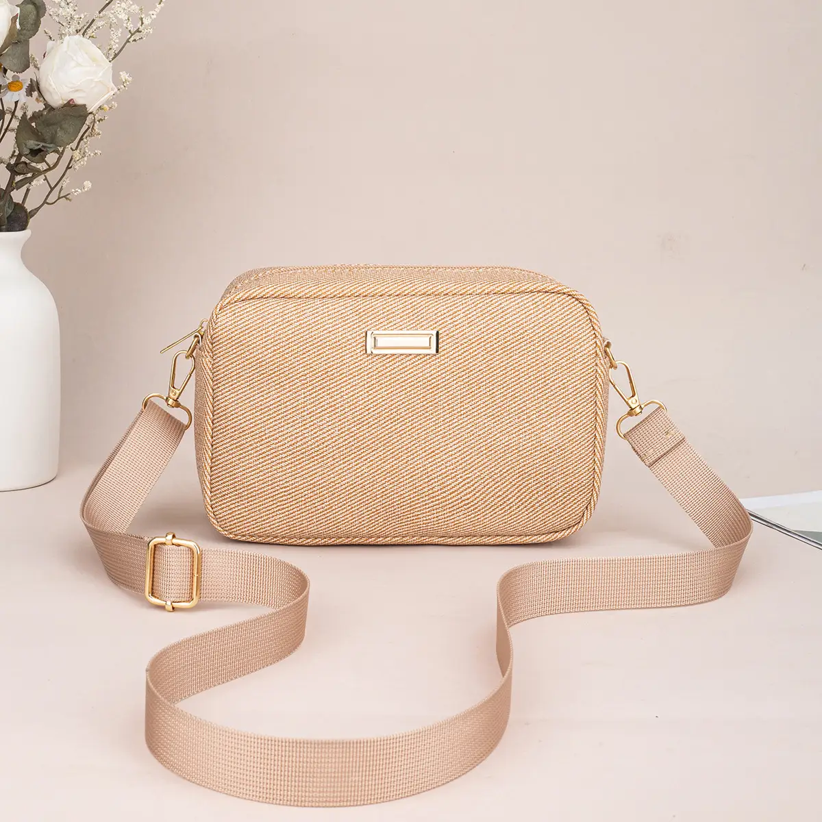 2025 Spring Women's Diagonal Camera Bag Shoulder Bag — feature 11