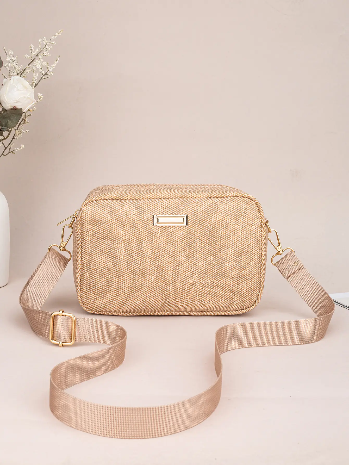 2025 Spring Women's Diagonal Camera Bag Shoulder Bag — feature 12