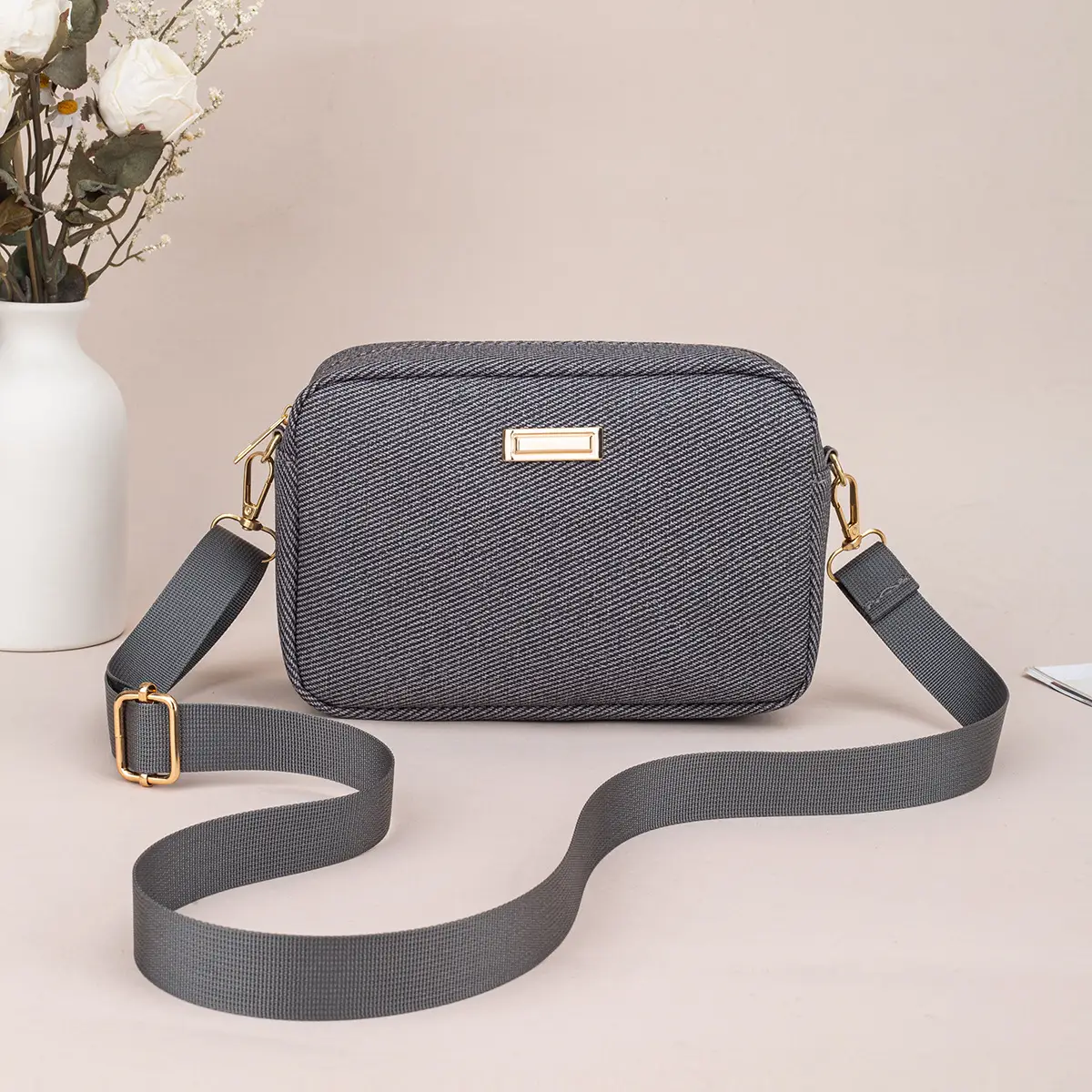 2025 Spring Women's Diagonal Camera Bag Shoulder Bag — feature 18