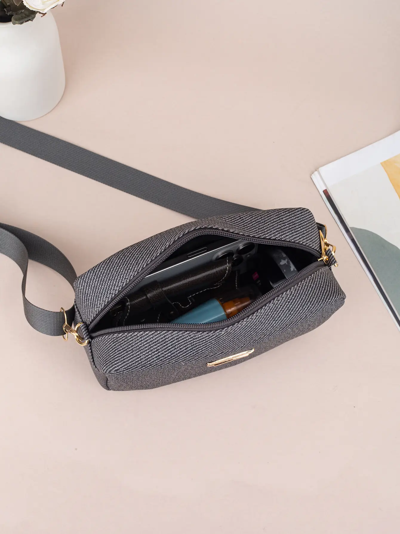 2025 Spring Women's Diagonal Camera Bag Shoulder Bag — feature 24
